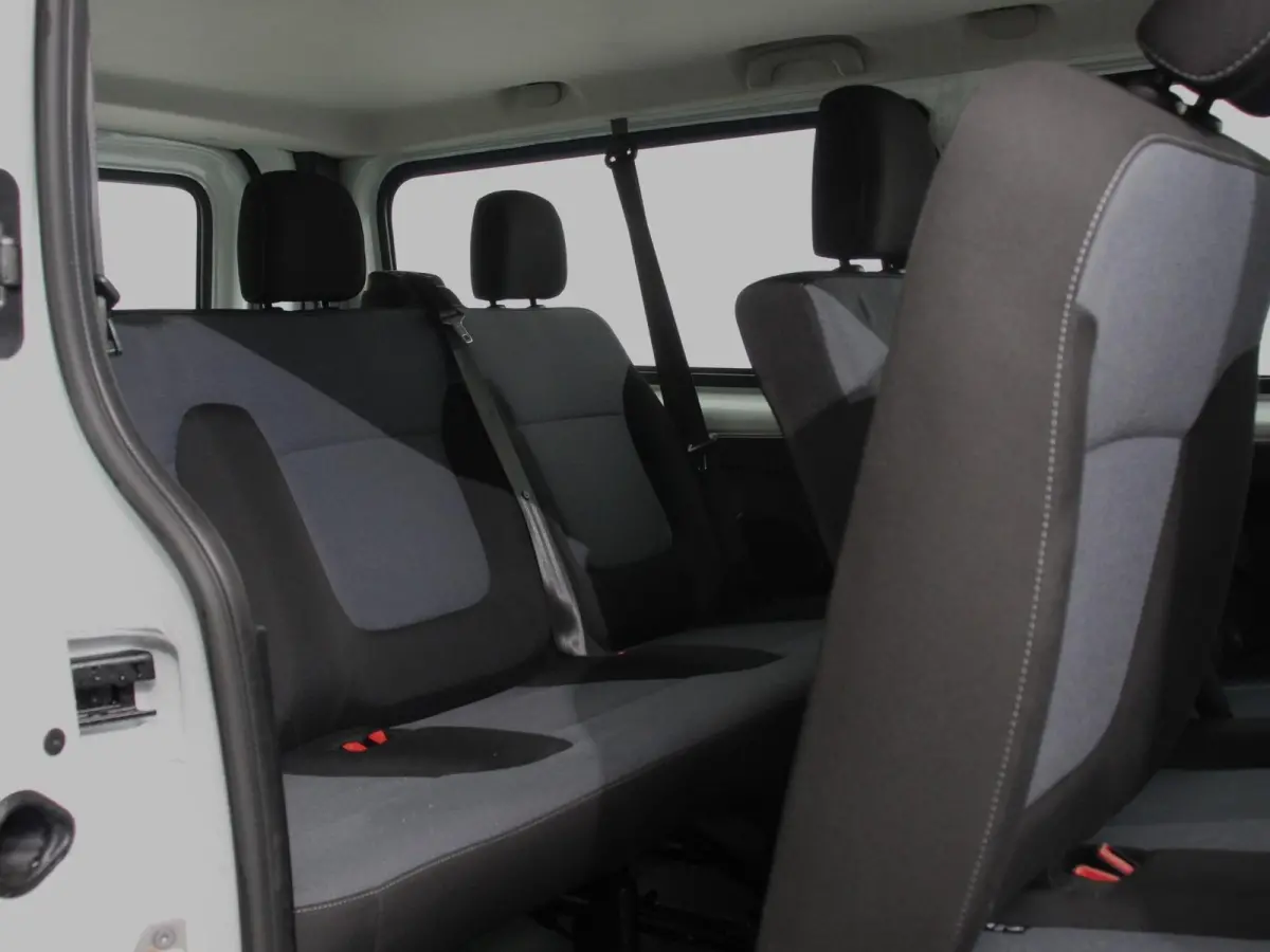 1.6 CDTI L2H1 8-Persoons PERSONENBUS Incl. BTW/Bpm Airco Bluetooth Lang 8-persoons