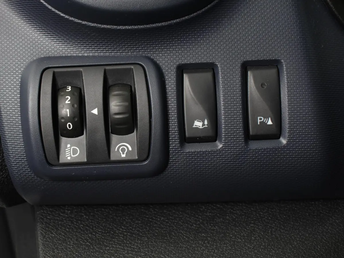 1.6 CDTI L2H1 8-Persoons PERSONENBUS Incl. BTW/Bpm Airco Bluetooth Lang 8-persoons