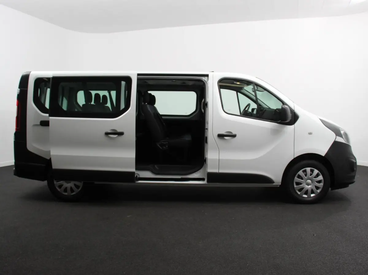 1.6 CDTI L2H1 8-Persoons PERSONENBUS Incl. BTW/Bpm Airco Bluetooth Lang 8-persoons