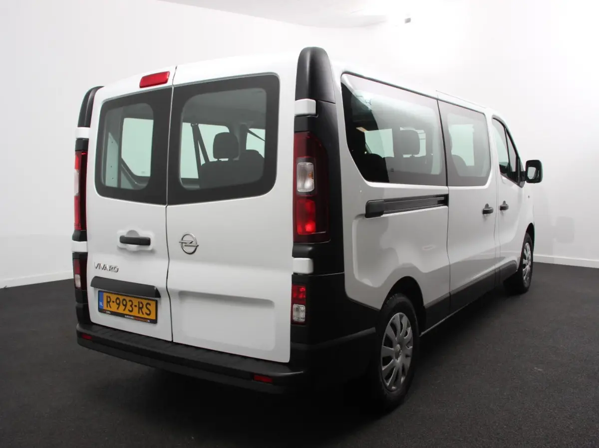 1.6 CDTI L2H1 8-Persoons PERSONENBUS Incl. BTW/Bpm Airco Bluetooth Lang 8-persoons