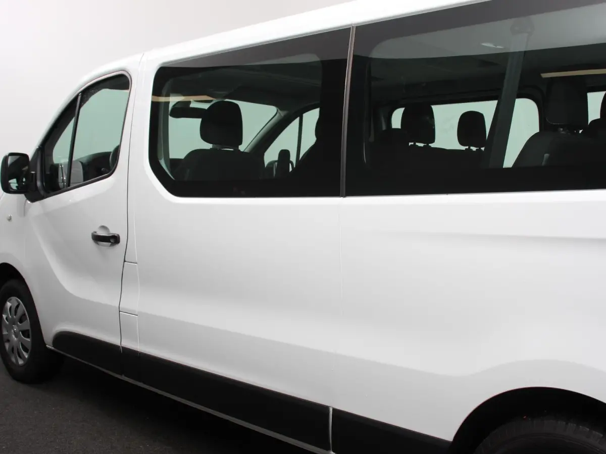 1.6 CDTI L2H1 8-Persoons PERSONENBUS Incl. BTW/Bpm Airco Bluetooth Lang 8-persoons