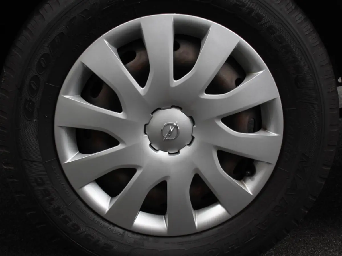 1.6 CDTI L2H1 8-Persoons PERSONENBUS Incl. BTW/Bpm Airco Bluetooth Lang 8-persoons