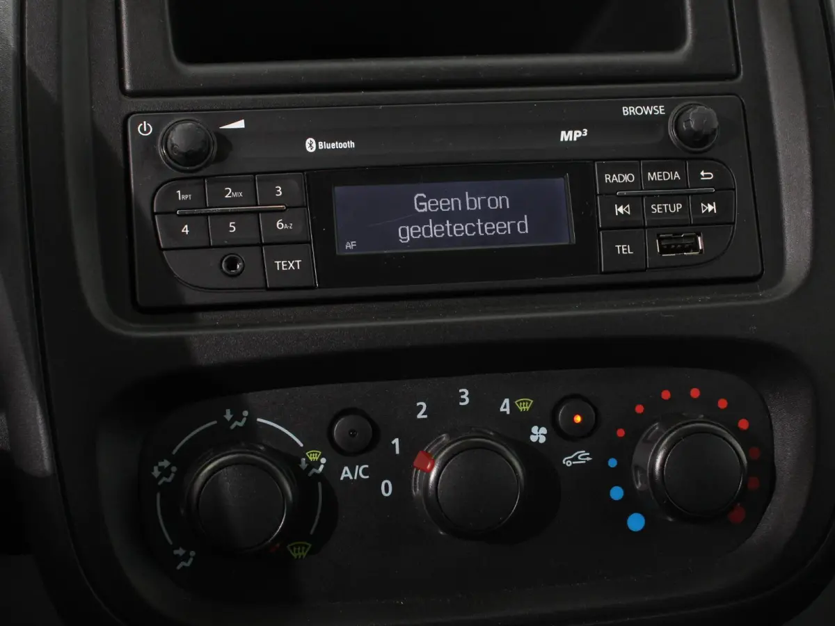 1.6 CDTI L2H1 8-Persoons PERSONENBUS Incl. BTW/Bpm Airco Bluetooth Lang 8-persoons