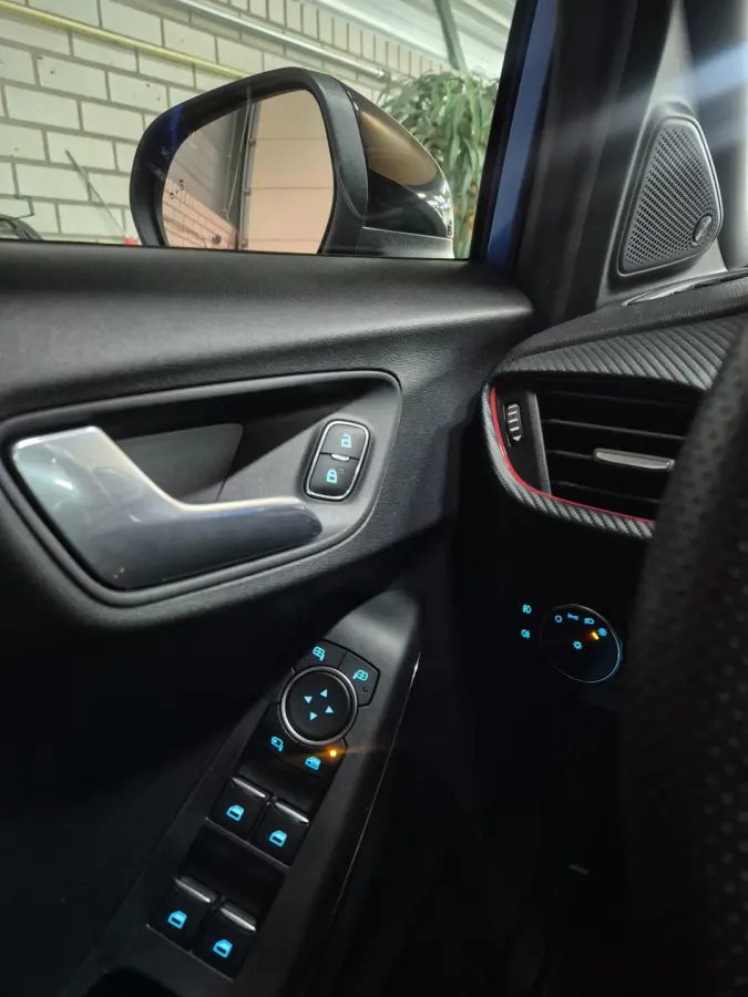 1.0 EcoBoost ST-Line X Android Adaptive Cruise Line Assist Dode hoek Full optie zwart dak LED NAP Camera Trekhaak