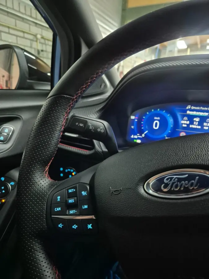 1.0 EcoBoost ST-Line X Android Adaptive Cruise Line Assist Dode hoek Full optie zwart dak LED NAP Camera Trekhaak