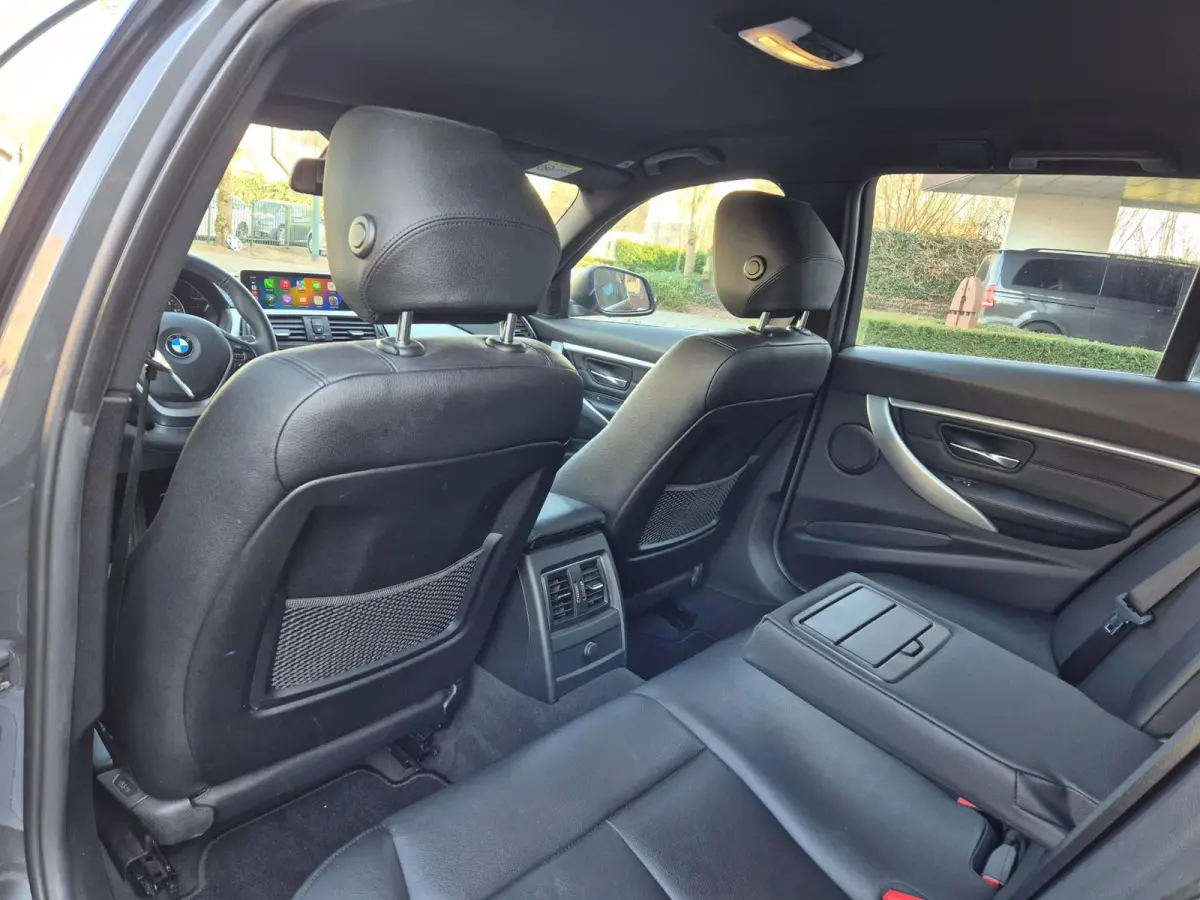 Nbt EVO Apple CarPlay LM Velgen Trekhaak NAP NL Gave Kleur 320i Luxury Edition