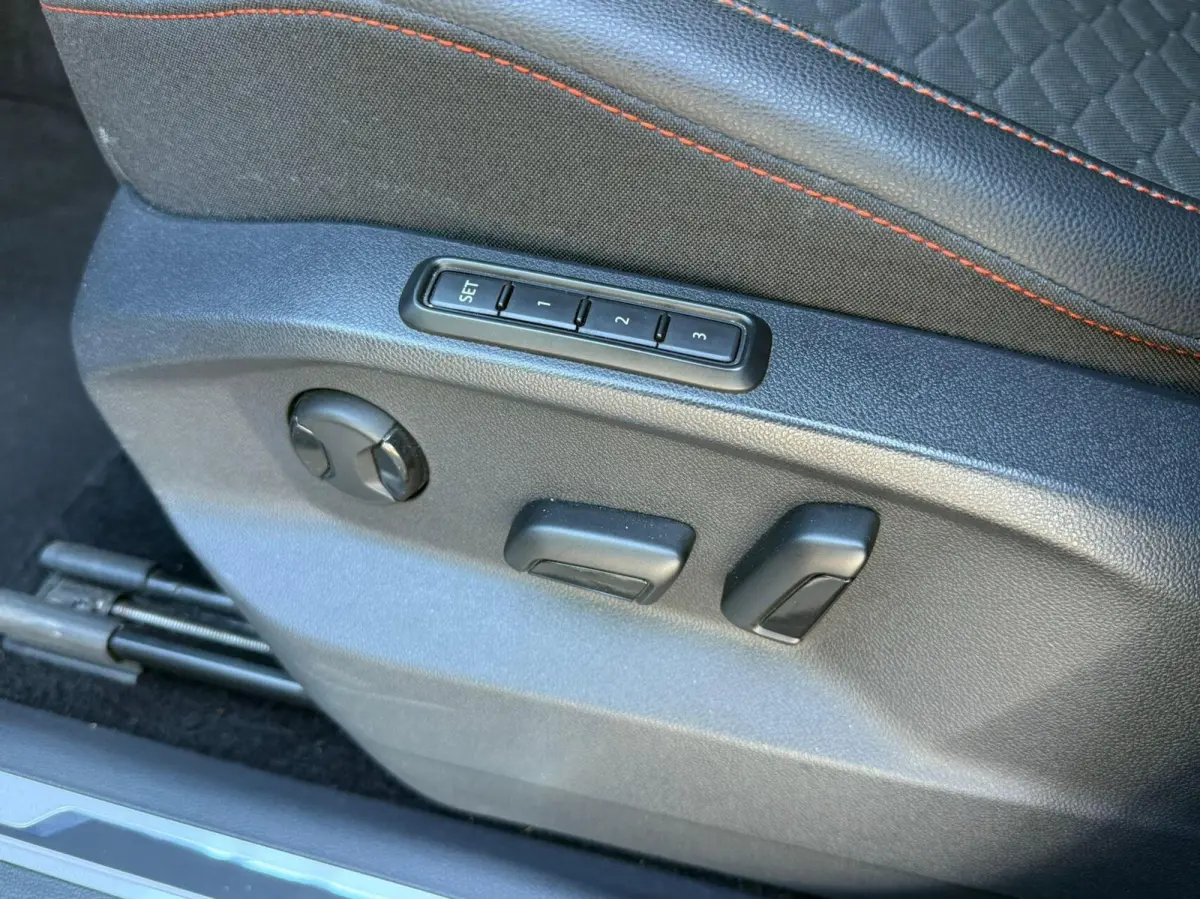 1.5 TSI FR Business Intense | Trekhaak | Dealer onderhouden