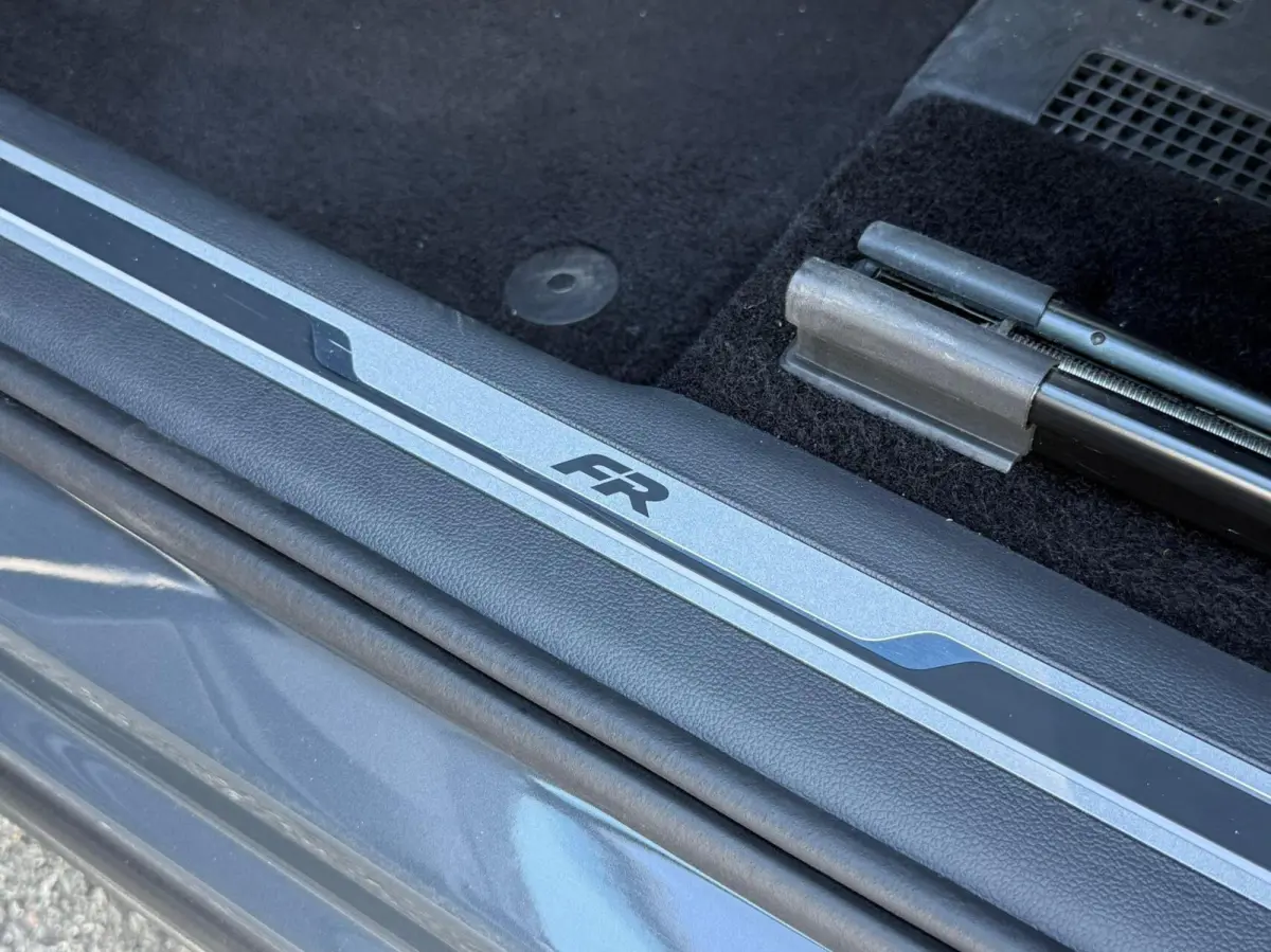 1.5 TSI FR Business Intense | Trekhaak | Dealer onderhouden