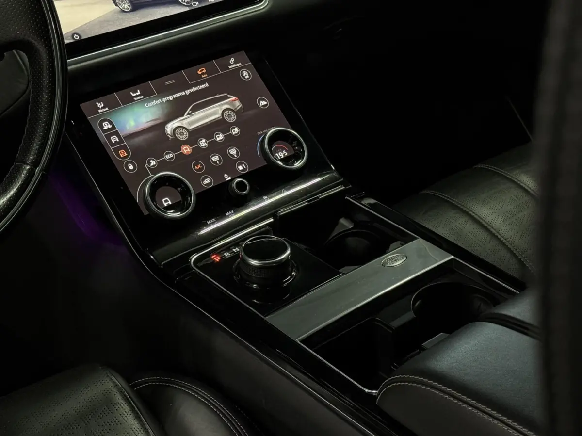 3.0 V6 SC AWD R-Dynamic HSE