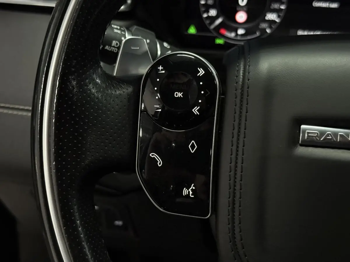 3.0 V6 SC AWD R-Dynamic HSE