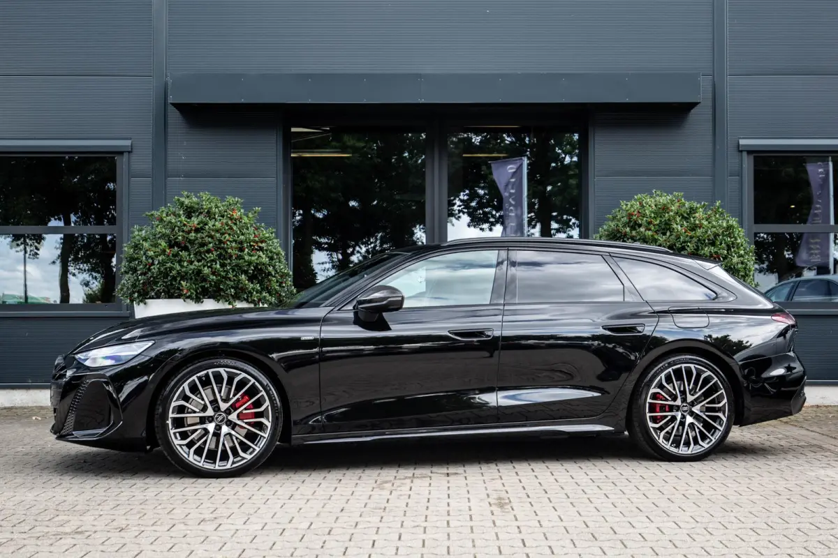 2.0 e-hybrid quattro S edition Competition