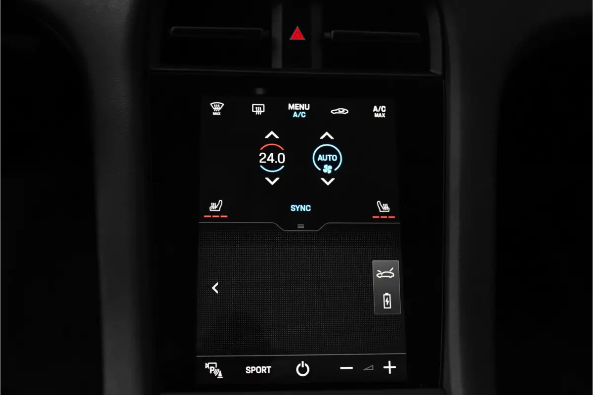 4 93 kWh Pano Luchtvering PASM Bose