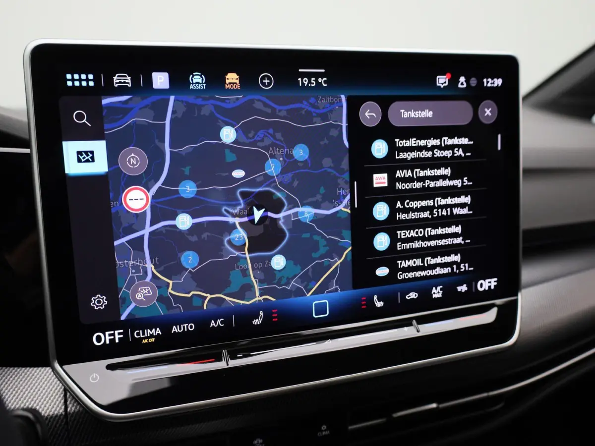 1.5 eHybrid GTE 272 PK | DEMO | PANORAMADAK | 360 CAMERA | HEAD-UP | SFEERVERLICHTING | STOELVERWARMING | STUURVERWARMING | IQ LIGHT | APPLE CARPLAY - ANDROID AUTO | DIGITALE COCKPIT PRO | K