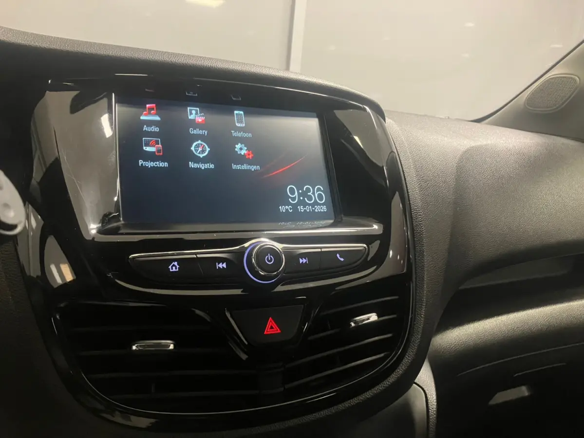 Online Edition 1.0 | Navigatie | Apple CarPlay | 1e Eigenaar | NAP |