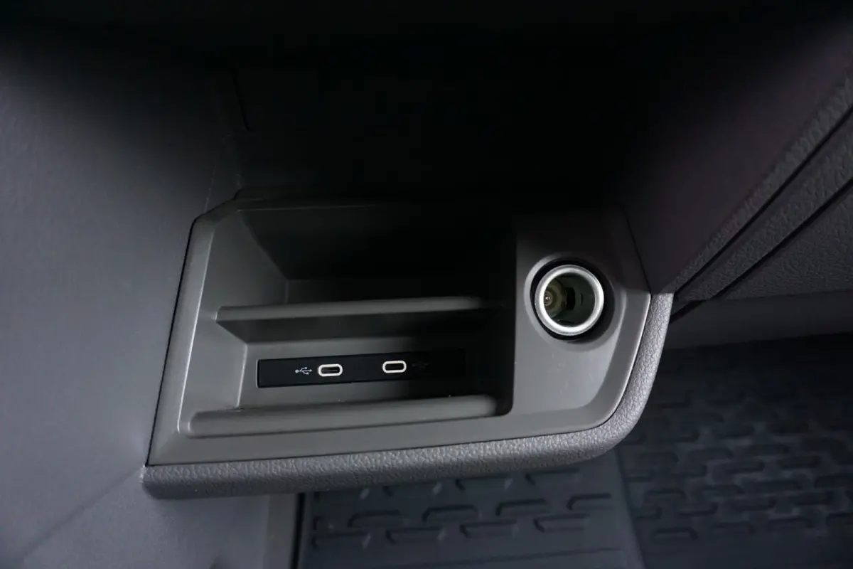Open Laadbak 177pk Automaat Dubbele cabine Apple Carplay Camera Cruise control Trekhaak