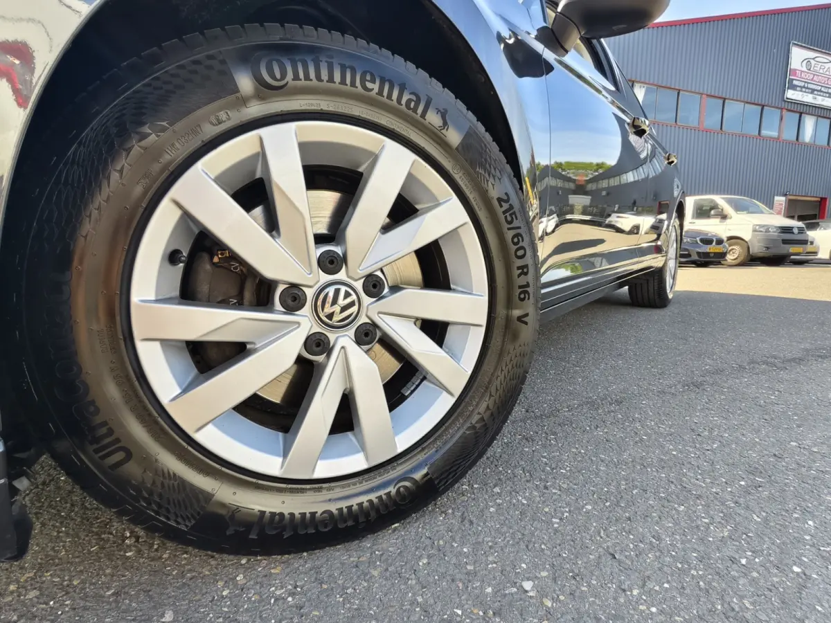 1.6 TDI Comfortline Business // AIRCO / CRUISE / AUTOMAAT / NAP