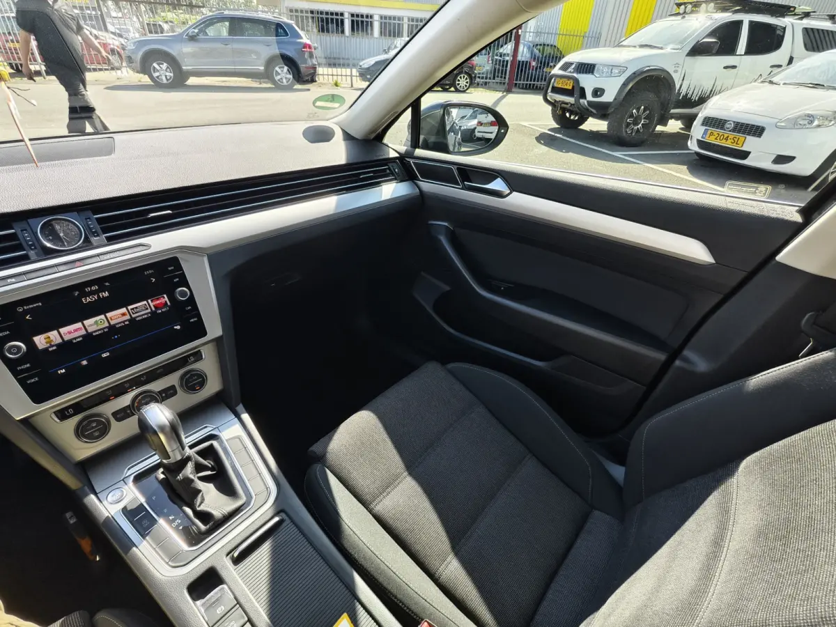 1.6 TDI Comfortline Business // AIRCO / CRUISE / AUTOMAAT / NAP