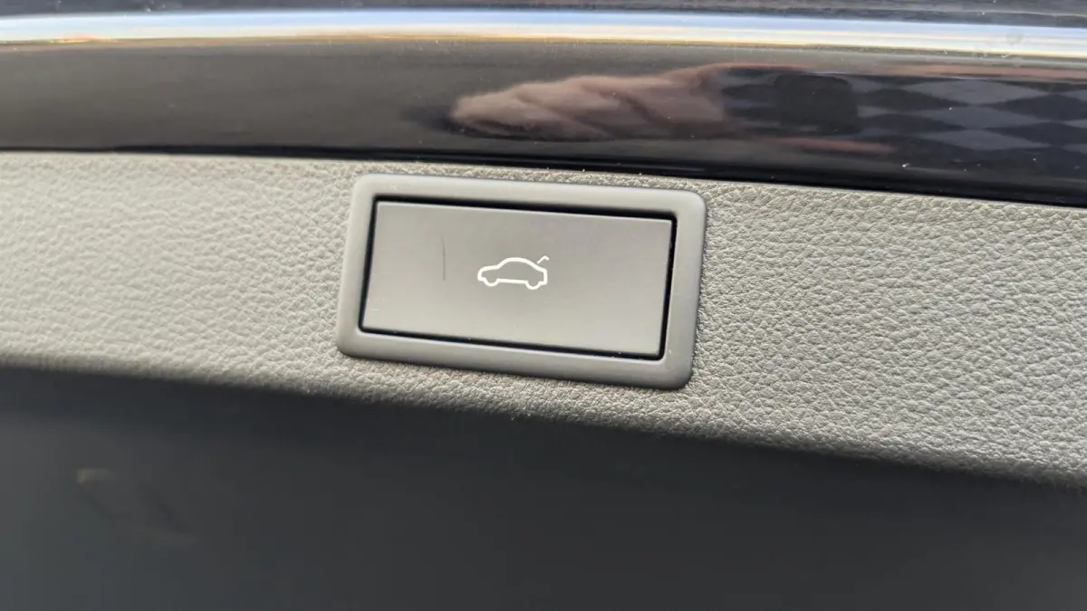 1.0 e-TSI 110pk DSG Business Edition | Navigatie | Elektrische Achterklep