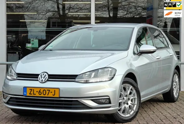 1.0 TSI Comfortline Business| Org. NL | Massagestoel | Stoelverwarming | Carplay | Achteruitrijcamera
