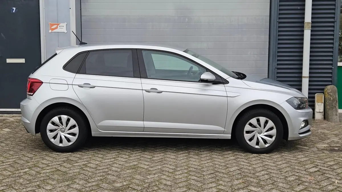 1.0 TSI Comfortline Business | ACC | CarPlay | NAP | Groot Navi