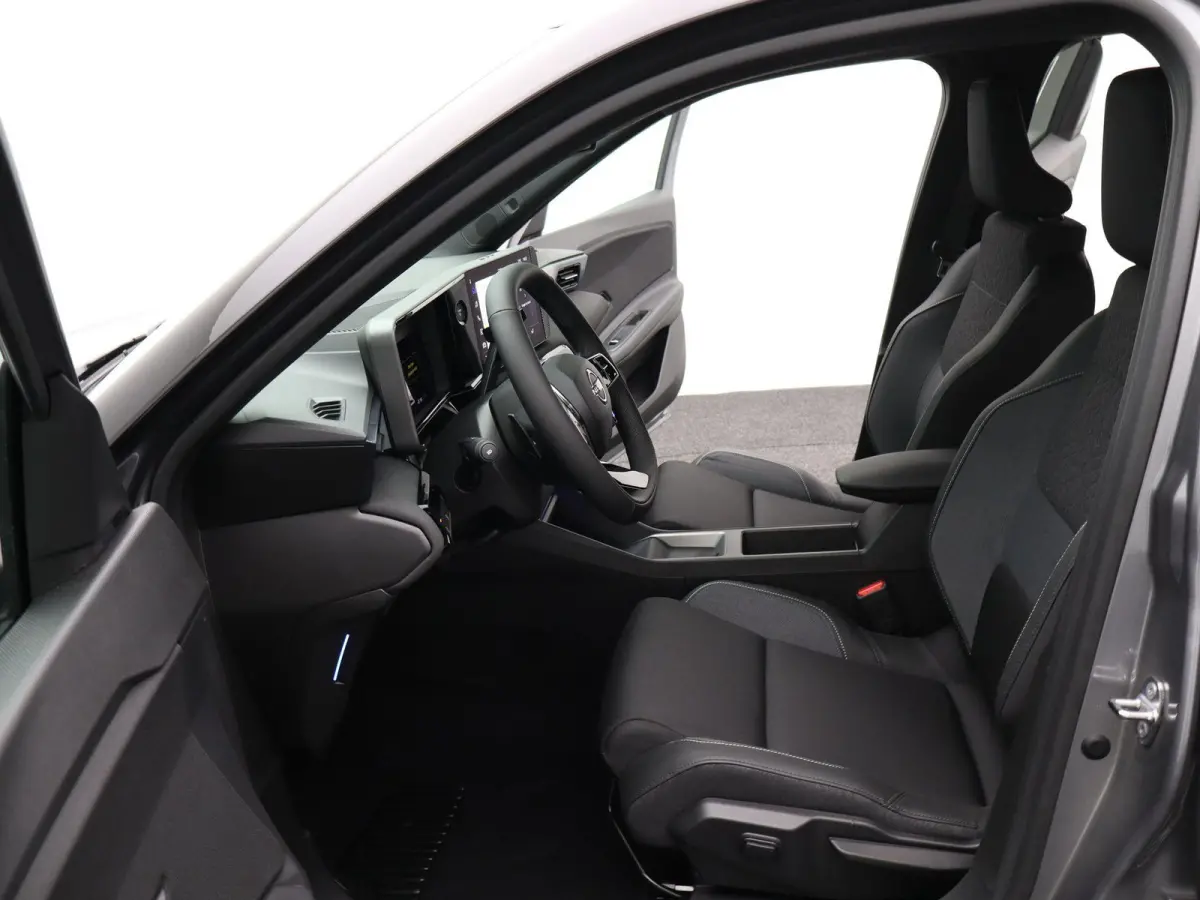ADVANCE - Launch Edition 52 kWh | Parkeercamera | Adapt. Cruise | Stoelverw. |