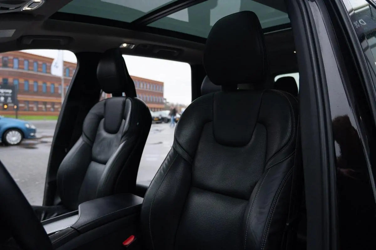 2.0 T8 Twin Engine AWD|Org NL NAP|2e Eig|Inscription|Luchtvering|Panoramadak|Trekhaak|7 persoons|CarPlay|Full Option|Dealer Onderhouden