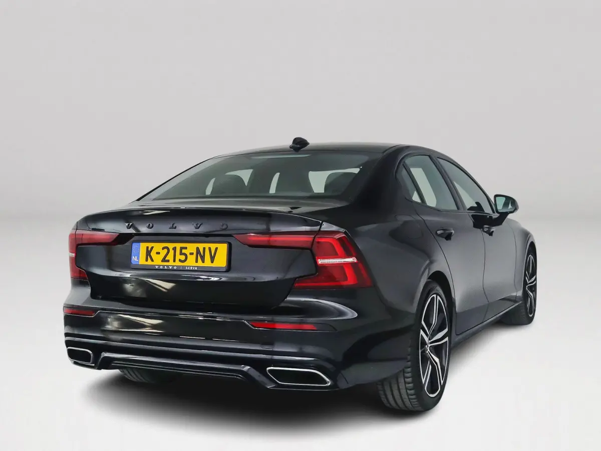 T6 AWD Twin Engine R-Design | Parkeercamera | Stoelverwarming | Cruise control | Navigatie
