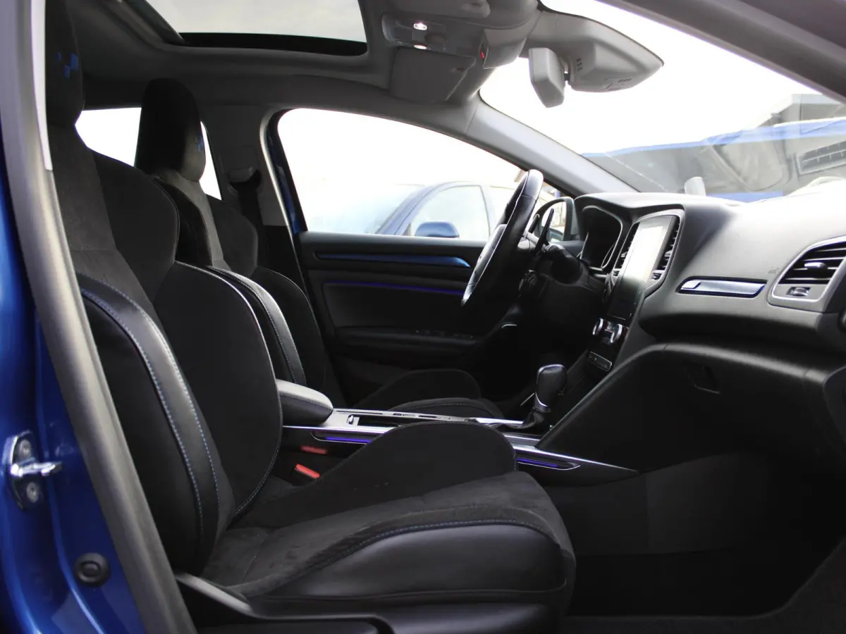1.6 TCe GT HUD LED 4 Control Pano