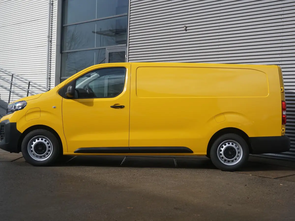 Electric L3 75 kWh | 0% rente | tot 8 jaar garantie | Apple Carplay | achteruitrijcamera | Comfort tussenschot | RAL1032