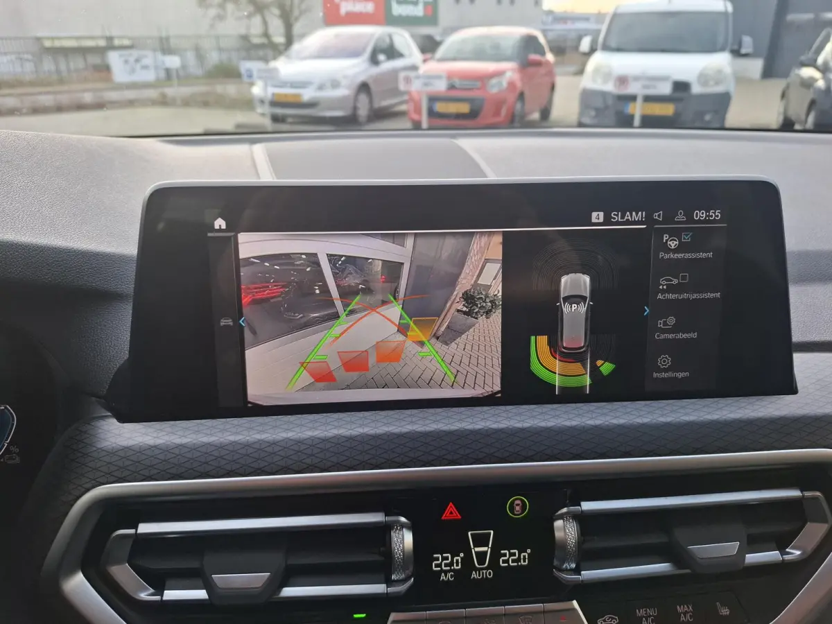xDrive30eM FACE LIFT TREKHAAK