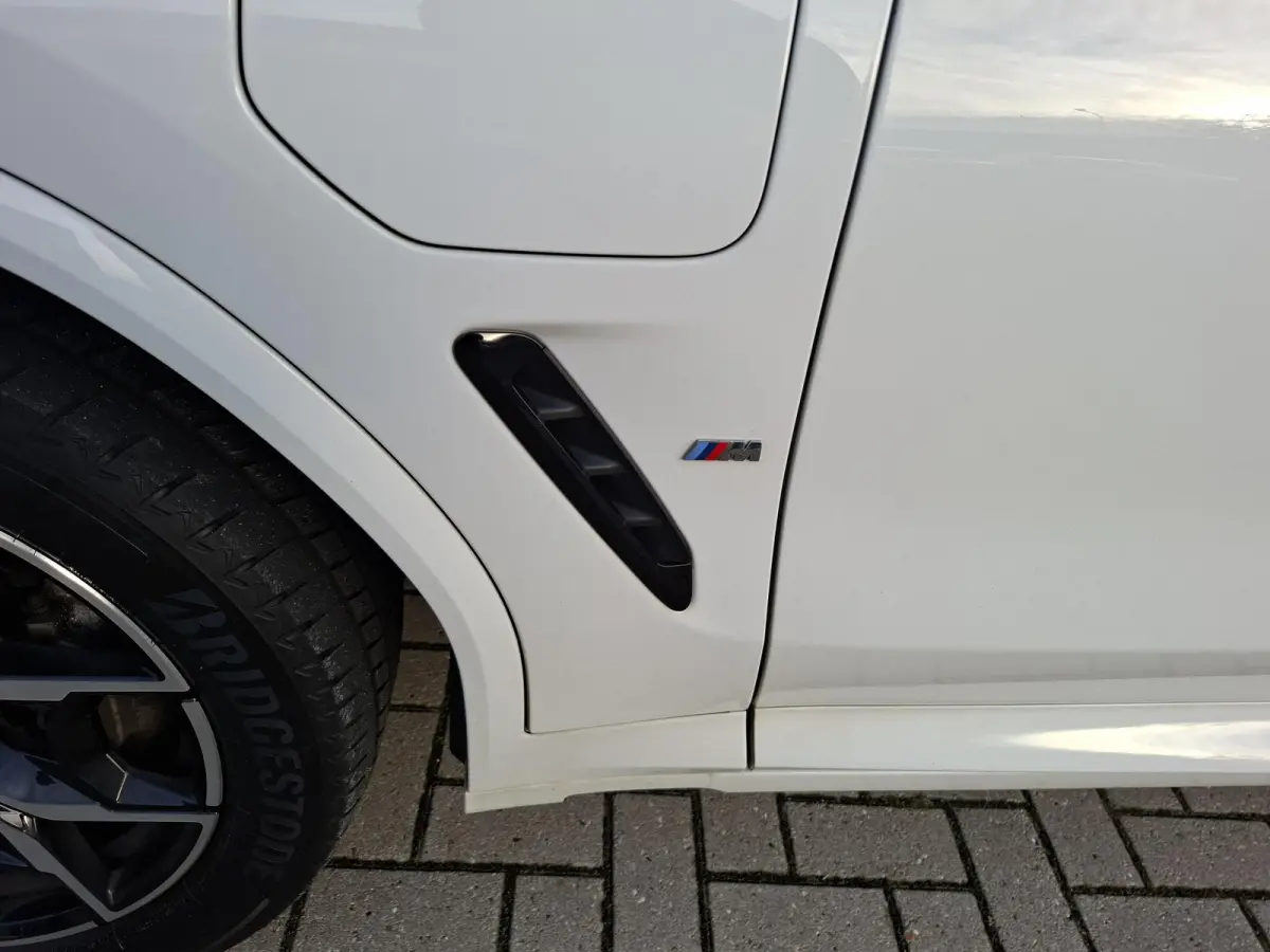 xDrive30eM FACE LIFT TREKHAAK