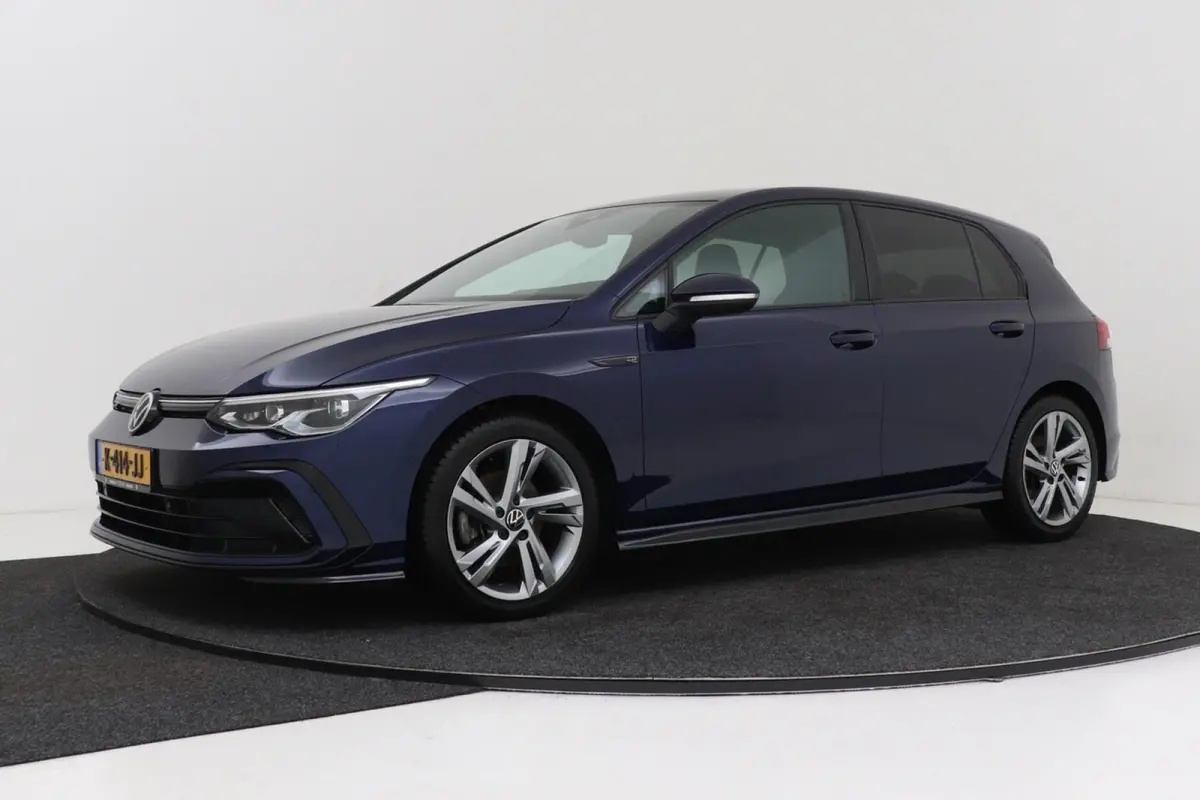 1.5 eTSI R-Line | Org NL | CarPlay | Climate Control | Stoel-/Stuurverwarming | Sportstoelen |