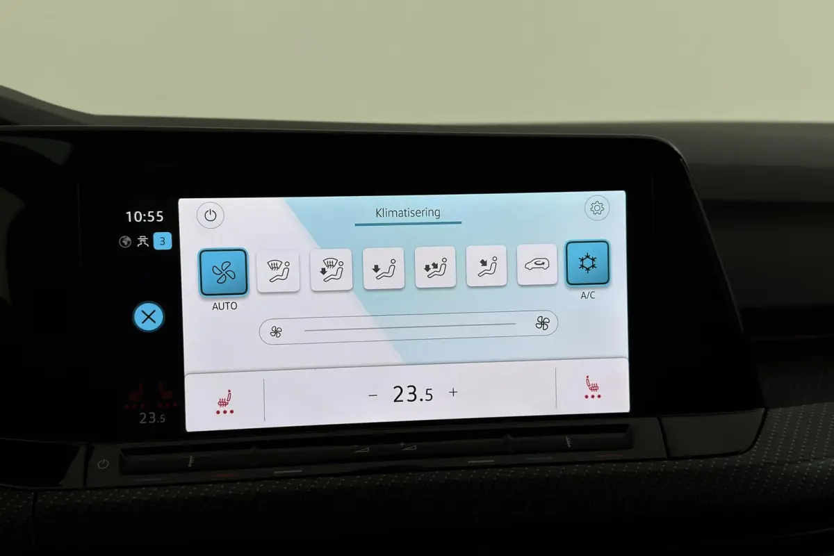 1.5 eTSI R-Line | Org NL | CarPlay | Climate Control | Stoel-/Stuurverwarming | Sportstoelen |