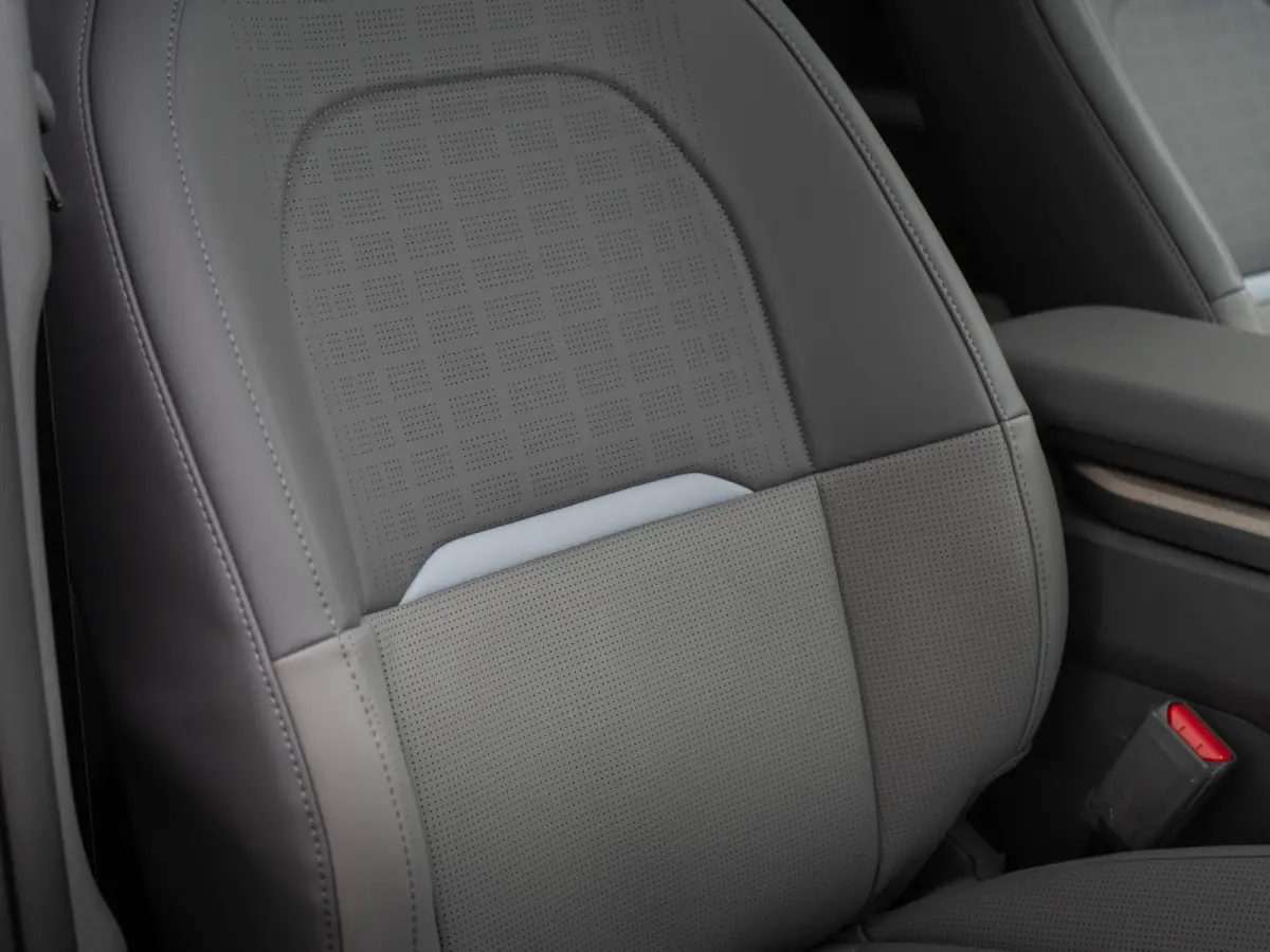 Plus Advanced 81.4 kWh | Uit voorraad leverbaar ! | Schuifkanteldak | Harman en kardon | Dode hoek assistentie