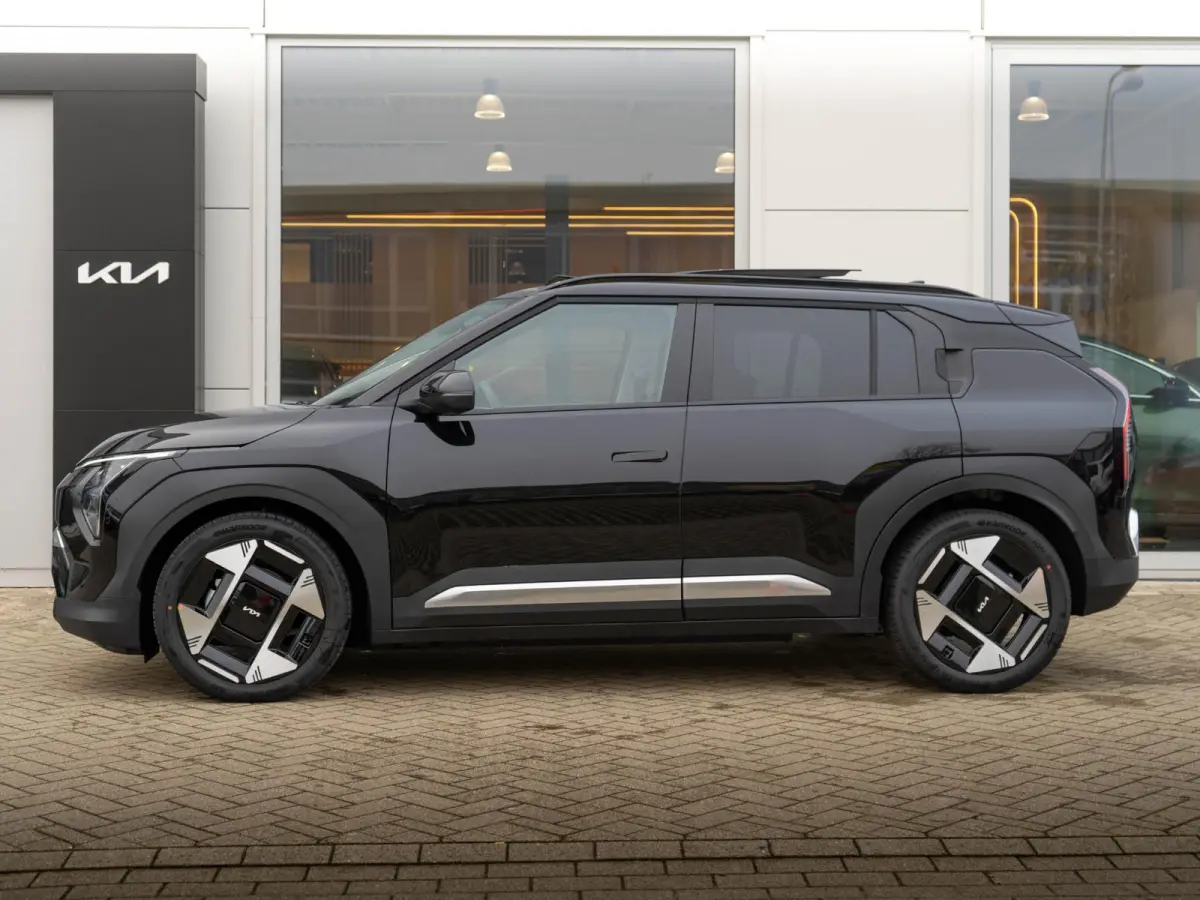 Plus Advanced 81.4 kWh | Uit voorraad leverbaar ! | Schuifkanteldak | Harman en kardon | Dode hoek assistentie