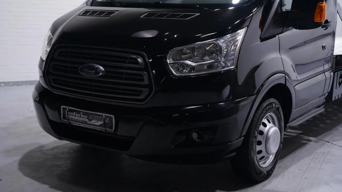 2.0 TDCI 170 pk Autotransporter Airco, Luchtvering, Trekhaak 2.800 kg, Dubbel lucht achter, 3-Zits