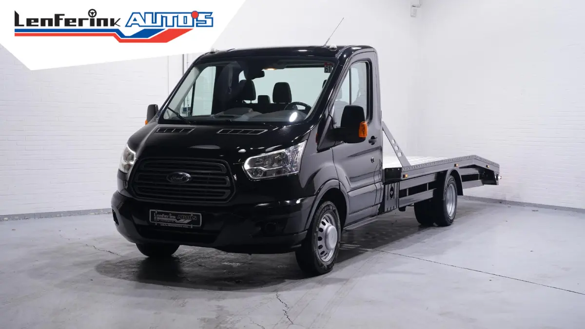 2.0 TDCI 170 pk Autotransporter Airco, Luchtvering, Trekhaak 2.800 kg, Dubbel lucht achter, 3-Zits