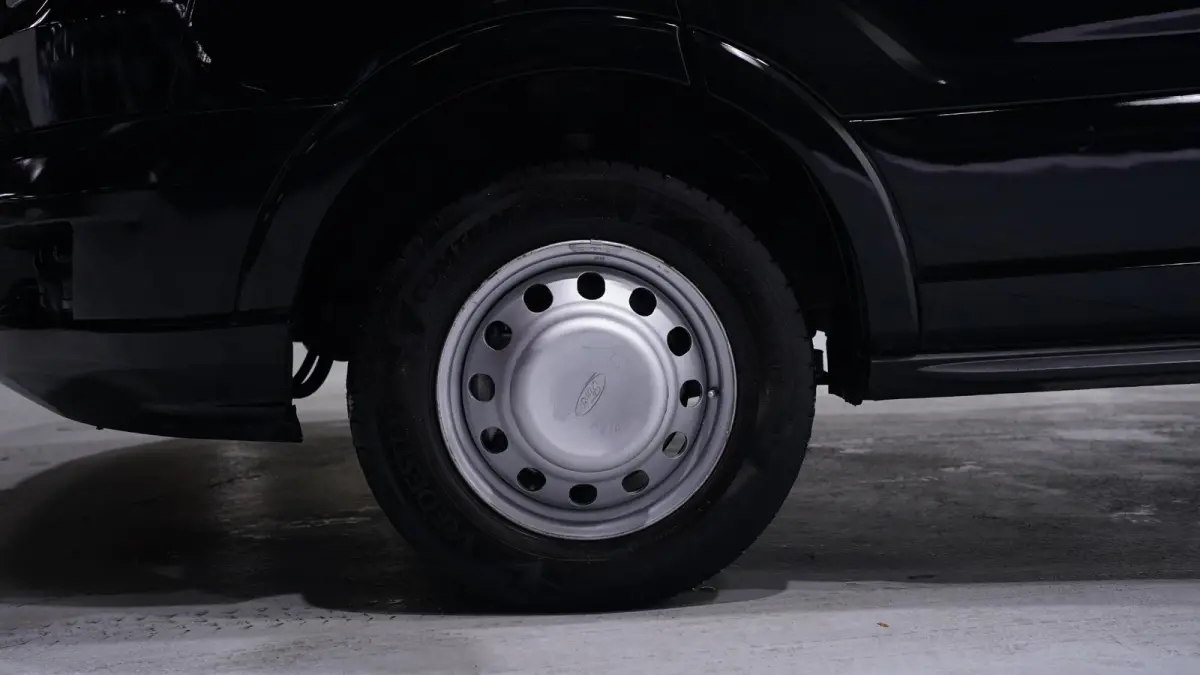 2.0 TDCI 170 pk Autotransporter Airco, Luchtvering, Trekhaak 2.800 kg, Dubbel lucht achter, 3-Zits
