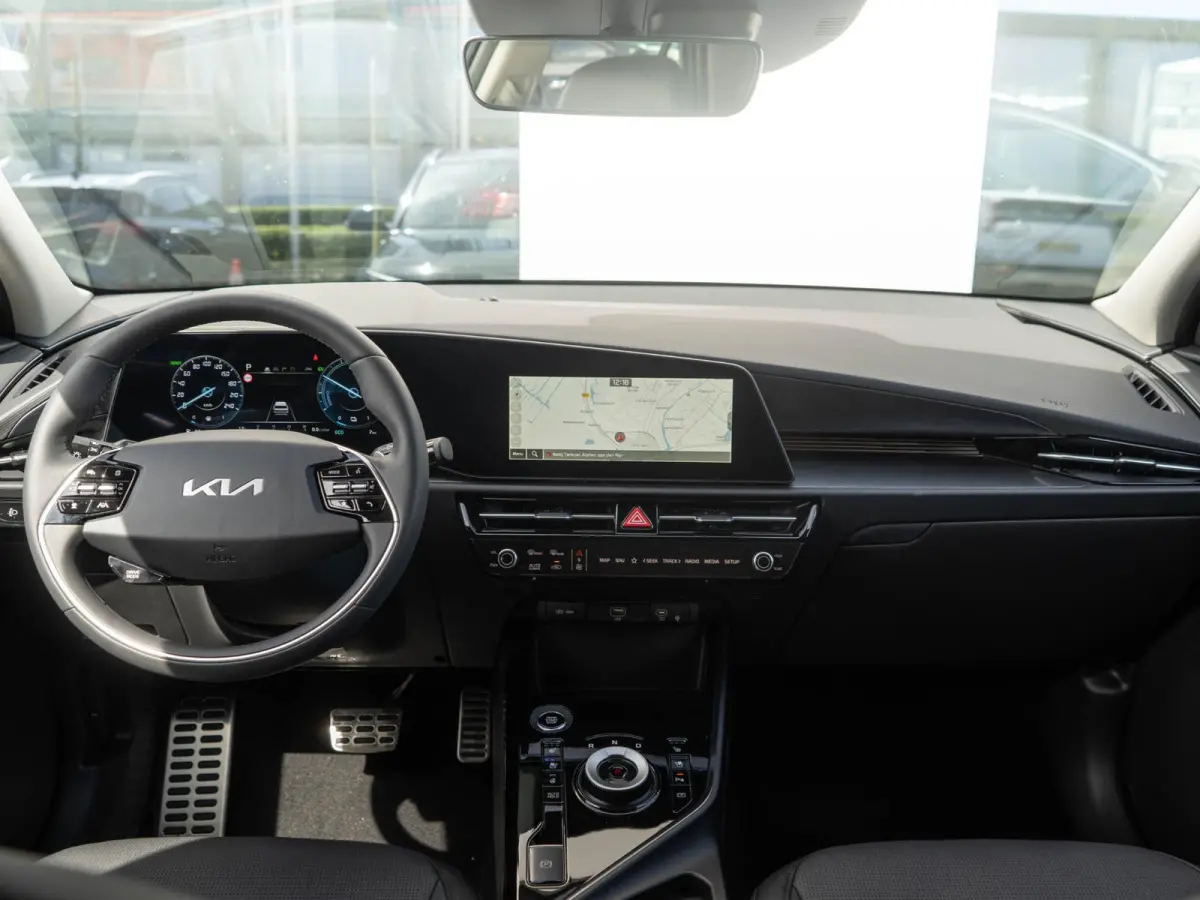 1.6 GDi Hybrid ExecutiveLine | Stoel ventilatie | Schuifkanteldak | Harman en kardon | HUD | Stoelen en achterklep elektrisch