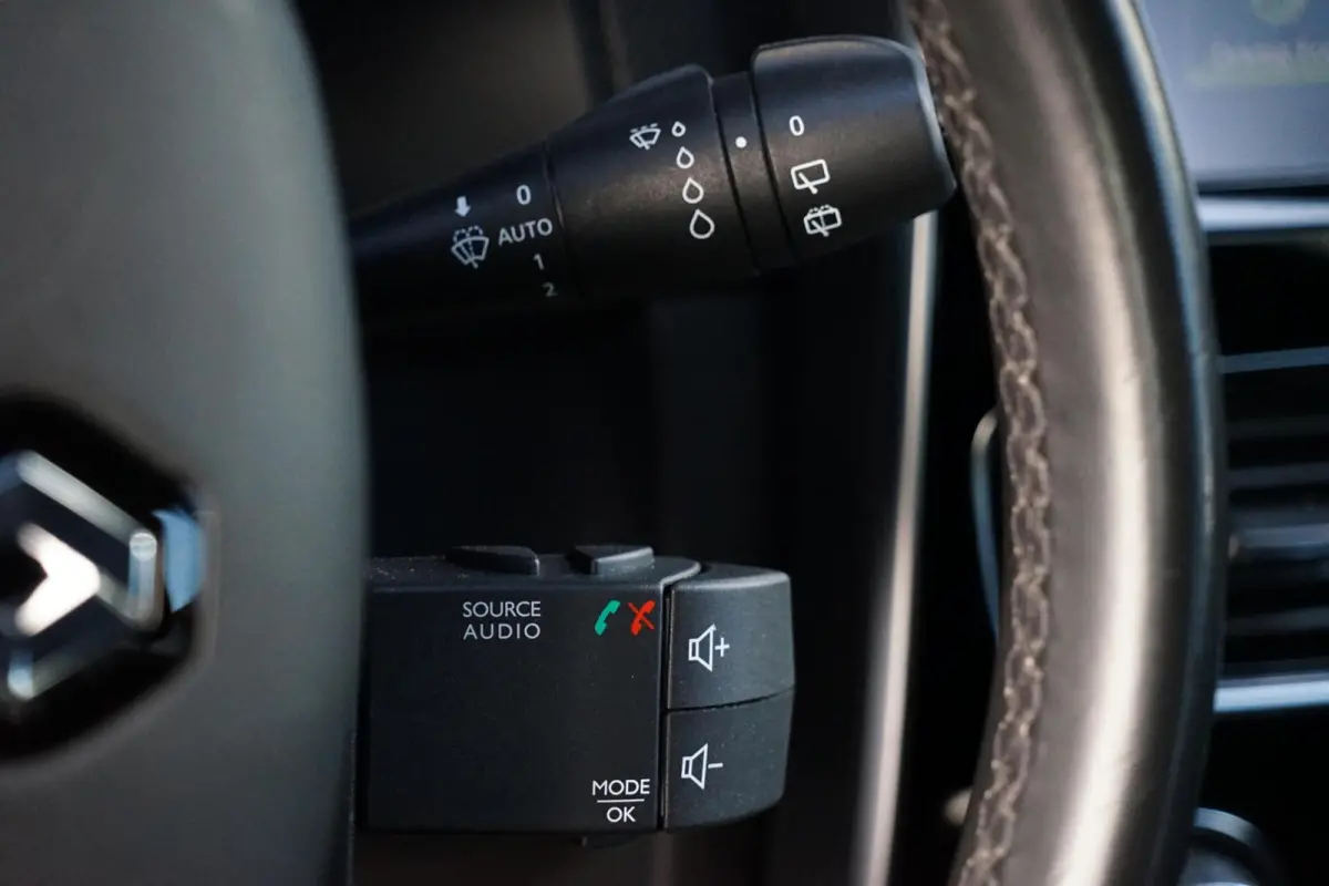 0.9 TCe Intens, NL, PDC, keyless, clima, LED