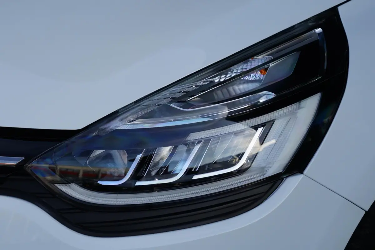 0.9 TCe Intens, NL, PDC, keyless, clima, LED