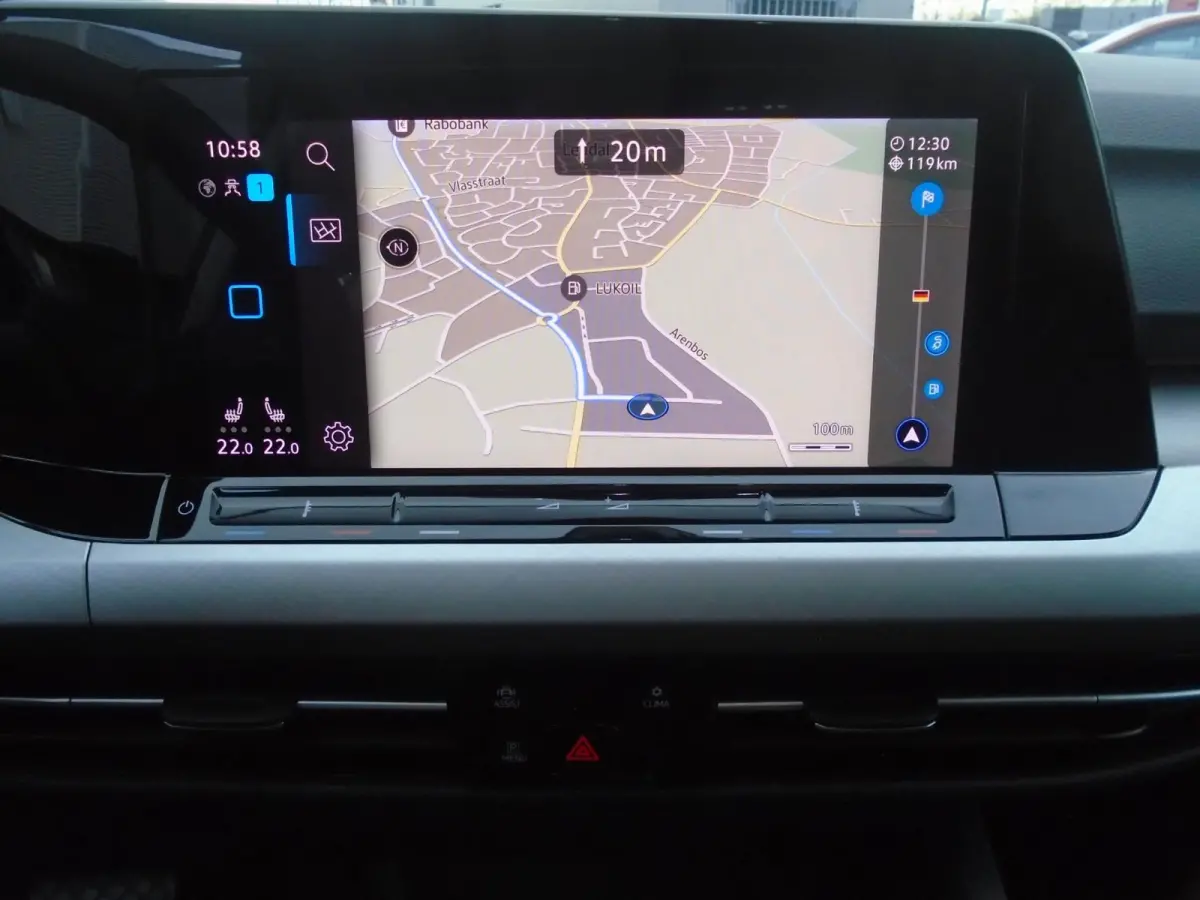 1.0 eTSI Life Business,Automaat,Cruise.