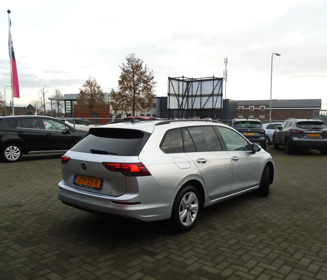 1.0 eTSI Life Business,Automaat,Cruise.