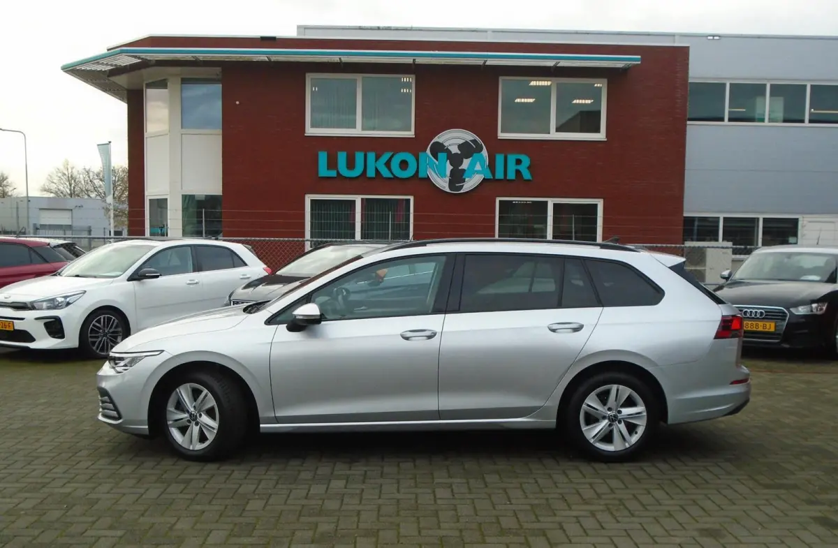 1.0 eTSI Life Business,Automaat,Cruise.