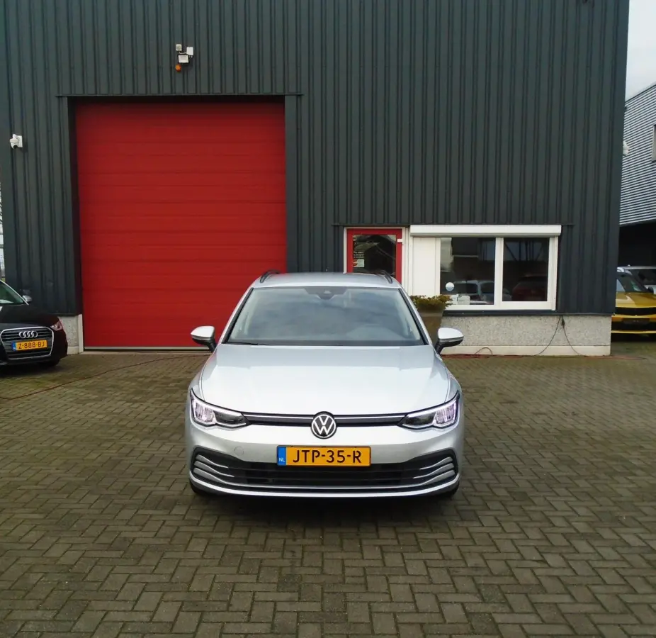 1.0 eTSI Life Business,Automaat,Cruise.