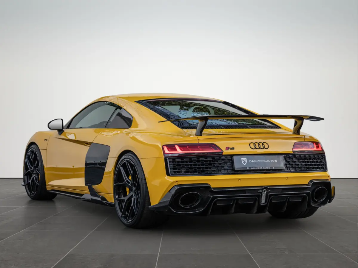 5.2 Performance 620pk Quattro Carbon Quiksilver Vossen