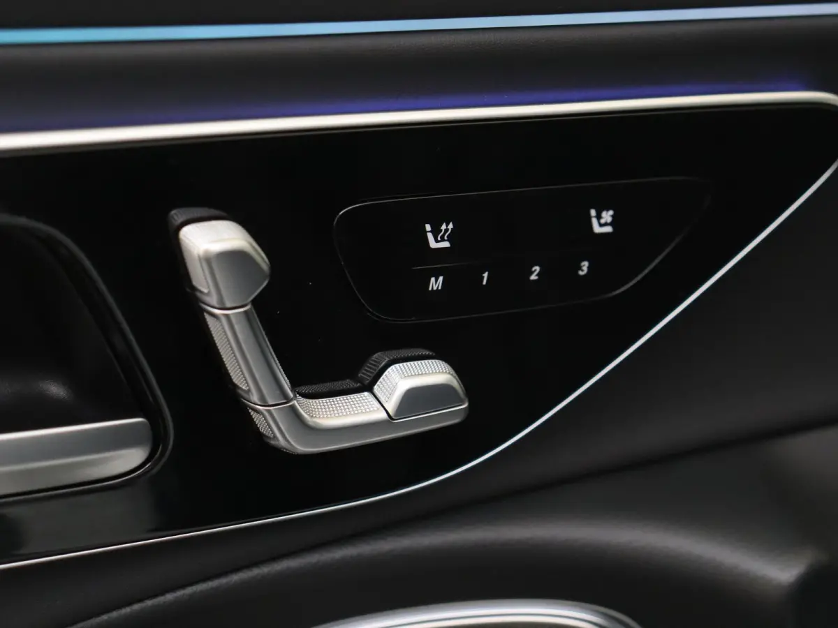 300 e AMG Line Premium pakket /Panoramadak /Burmester 4D /Distronic /360 Camera /Nappa Leder