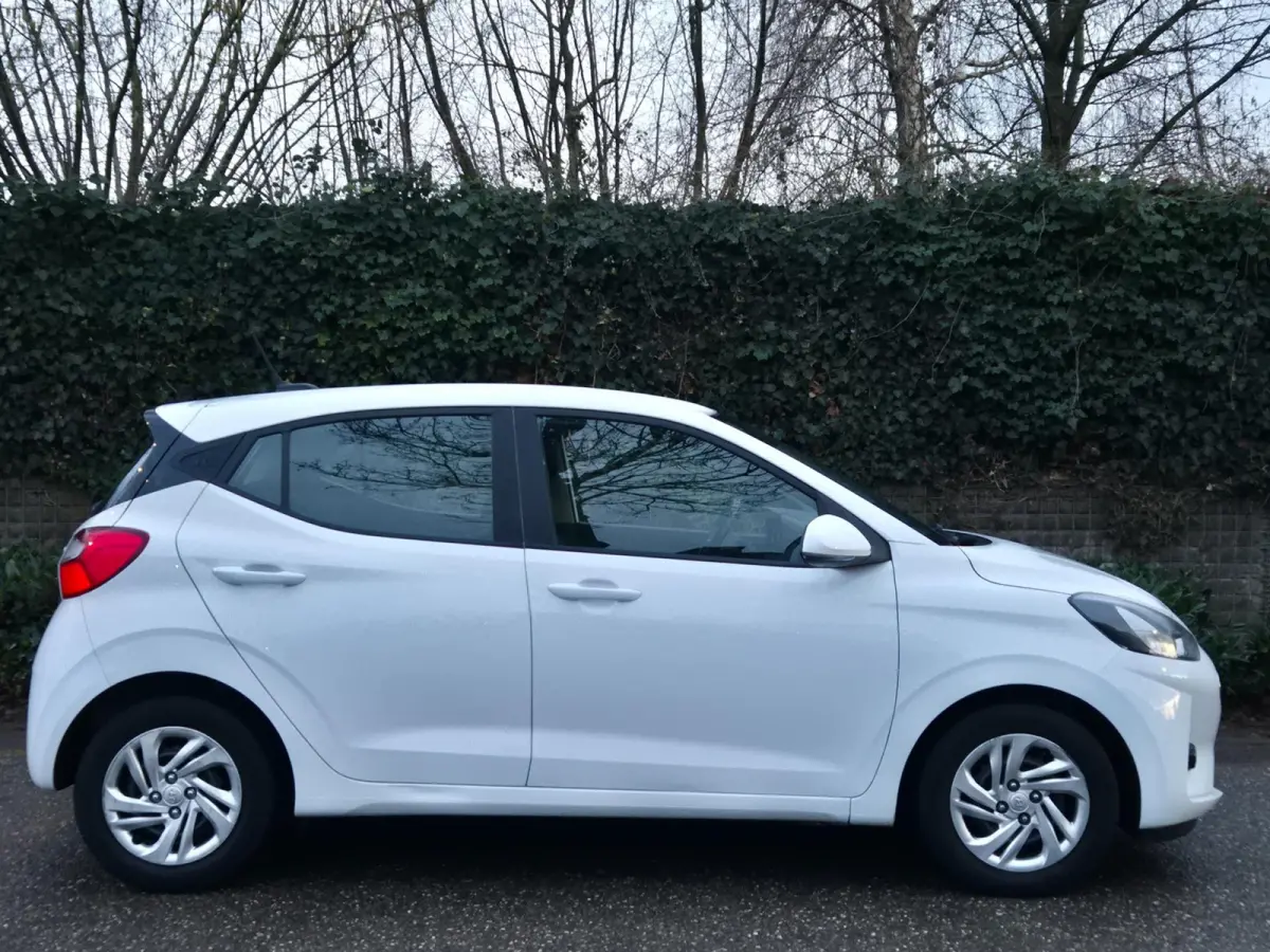 Android Apple CarPlay NAP NL Dealer onderhouden Fabrieksgarantie 1.0 Comfort 5-zits