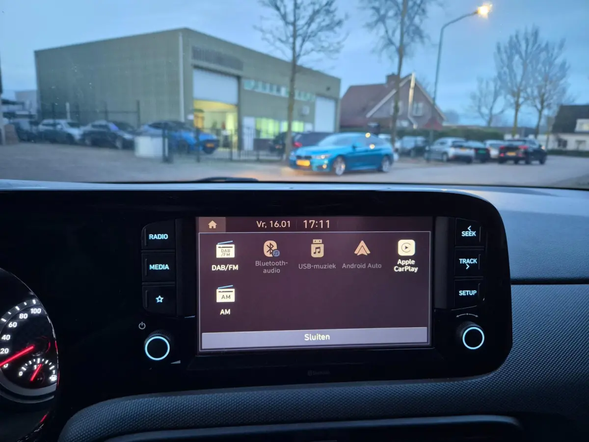 Android Apple CarPlay NAP NL Dealer onderhouden Fabrieksgarantie 1.0 Comfort 5-zits