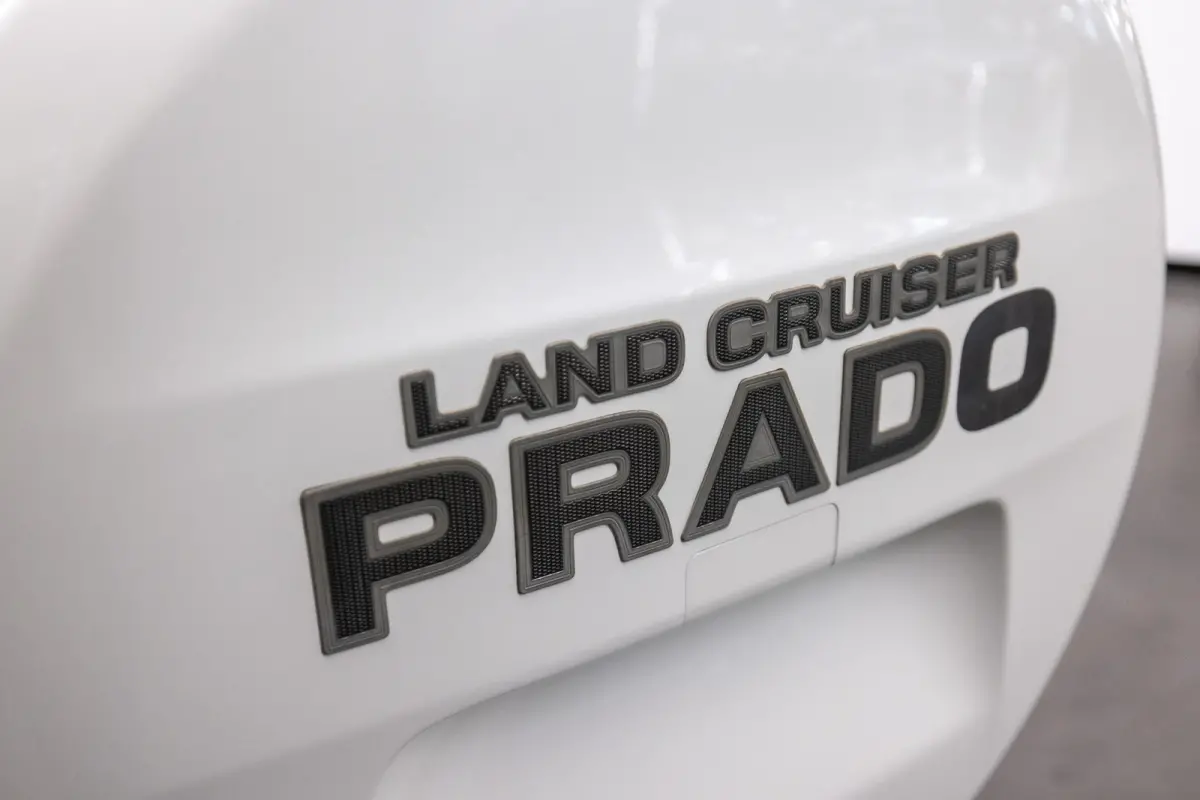 Prado TXL 2.7L 6 persoonsuitvoering (€ 41.280.99 Ex B.T.W) PETROL ! Dealer auto